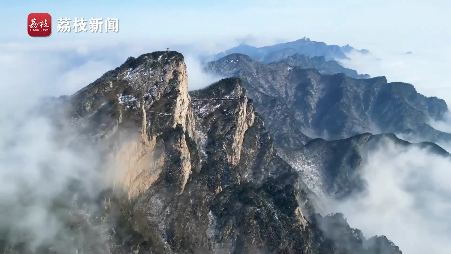 绝美水墨画卷！河南老界岭入春第一场雪后迎壮美云海