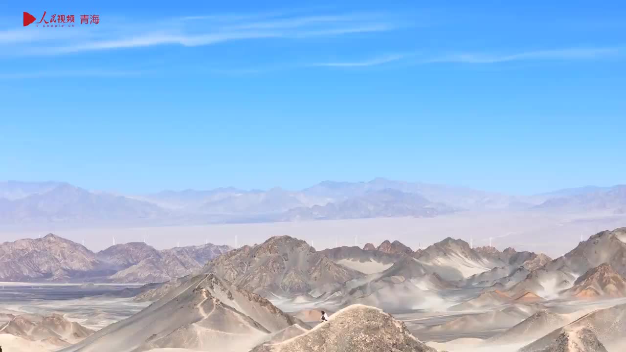 黑獨山——西北荒漠中的水墨丹青