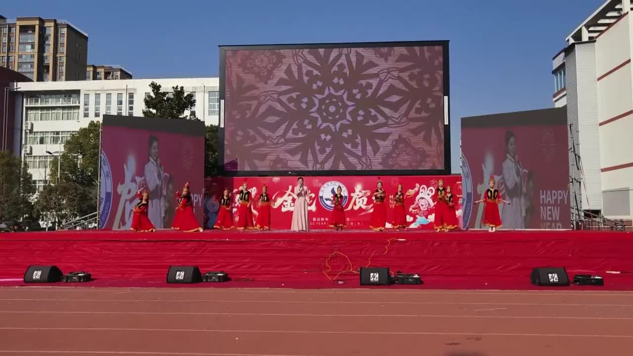 “向阳而生  逐梦前行”文艺汇演