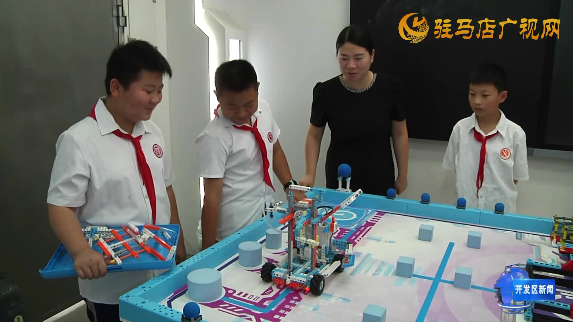 駐馬店市第二十五小學(xué)學(xué)子在省青少年科技運(yùn)動(dòng)會(huì)上獲佳績(jī)