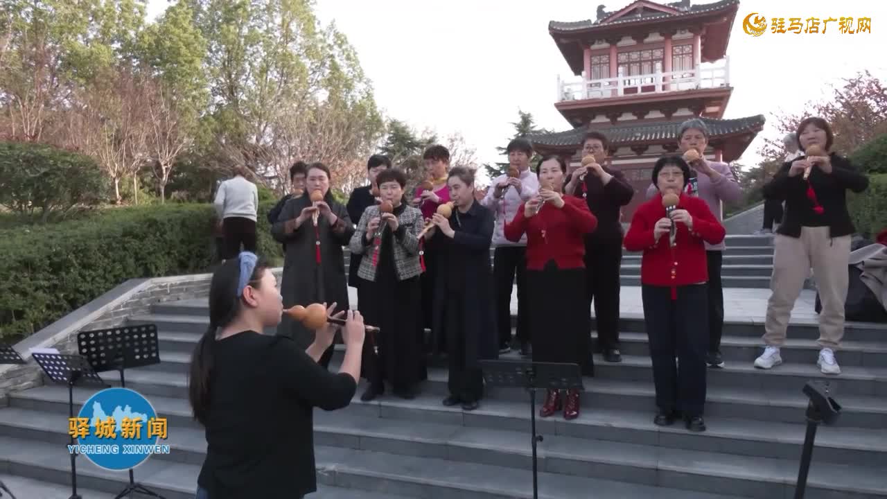 心青年中老年活动中心开展户外公益课堂