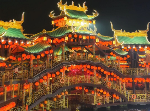 文旅融合牵动情绪消费 &ldquo;没想到，开封这么会&lsquo;留人&rsquo;&rdquo;