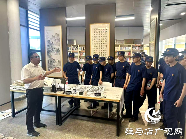 汲取榜样力量 传承文明新风&mdash;&mdash;河南省平舆县中等职业学校开展文明实践主题教育活动