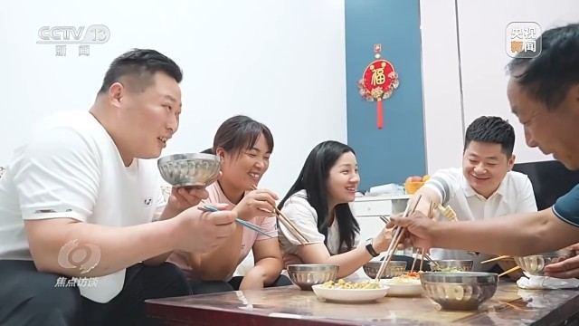 赵爱珍：用孝心撑起一个家 用母爱育出&ldquo;三朵花&rdquo;