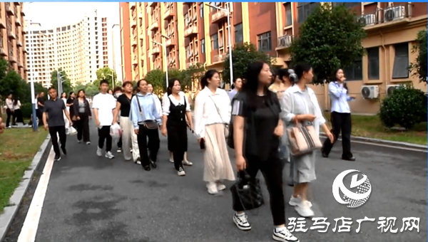 驻马店树人高中搭建暖心家校桥梁