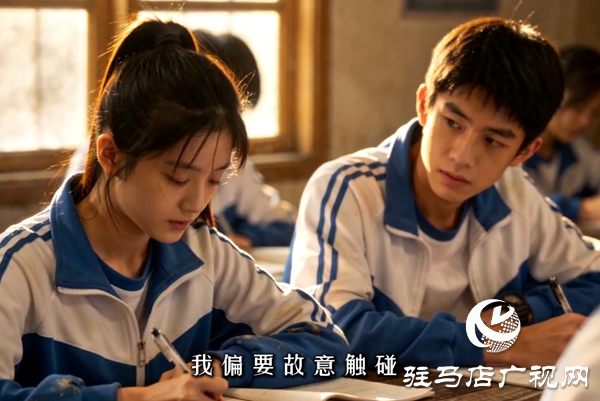 知名音乐人冯雪刚新歌《时光游子》温情上线 AI赋能MV演绎青春遗憾与岁月温柔